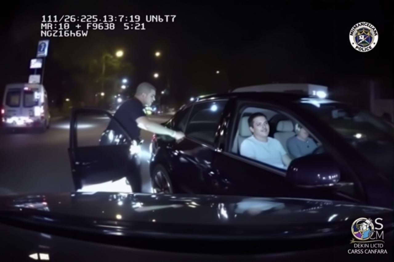 每日吃瓜在线看反转:某男星被指酒驾实为代驾开车,交警记录仪澄清